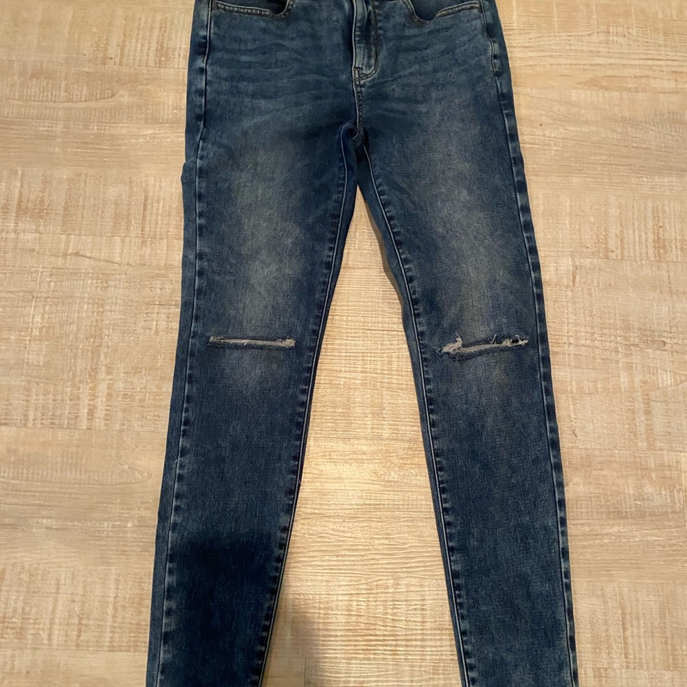 American Eagle like new size 6
